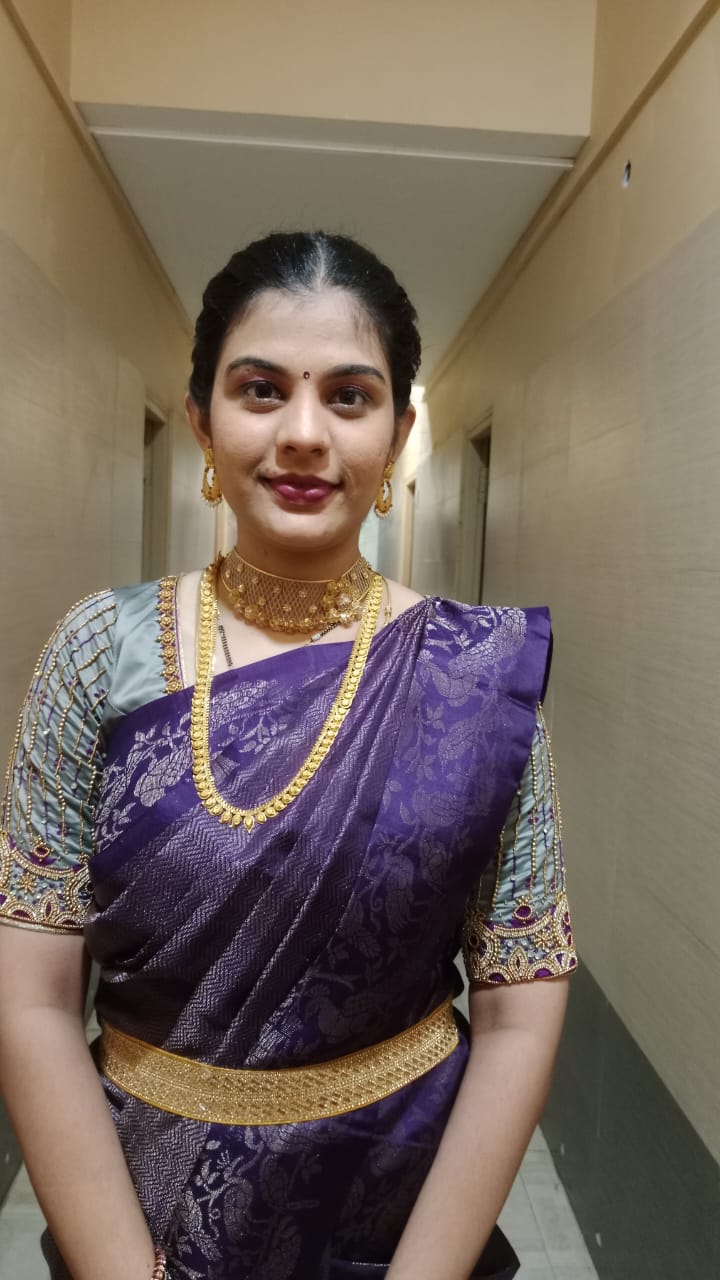 Divya Beauty Parlour